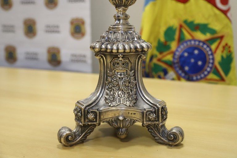 PF restitui cinco peças sacras ao acervo da Igreja da Irmandade Nossa Sra. da Lapa dos Mercadores, no Rio