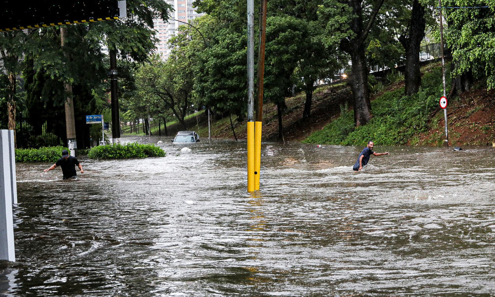 SP entra em alerta para tempestades e risco de alagamentos nesta quinta-feira