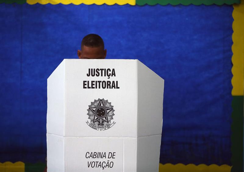 Urna de votação