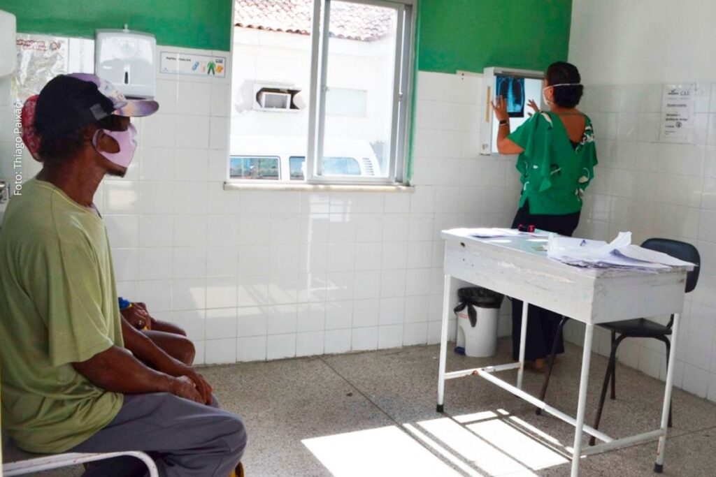 SMS de Feira de Santana promove semana de ações contra a tuberculose com palestras, mobilização nas unidades de saúde e busca ativa de casos