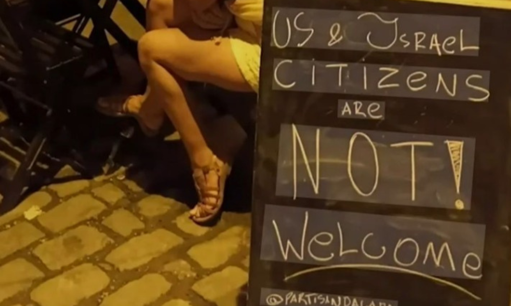 Bar no Rio é multado após proibir entrada de clientes dos EUA e de Israel