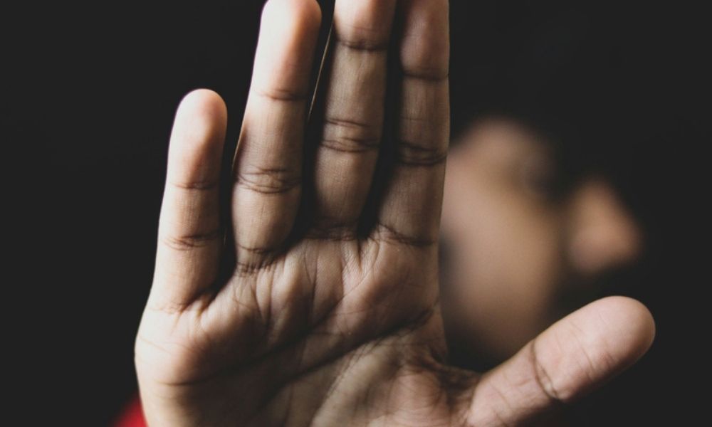 Justiça do RJ determina internação de adolescente que armou do estupro coletivo