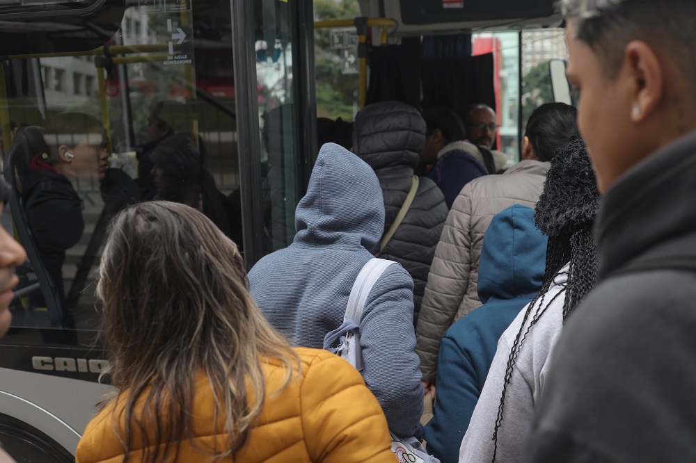 São Paulo começa a semana com frio e neblina; veja até quando