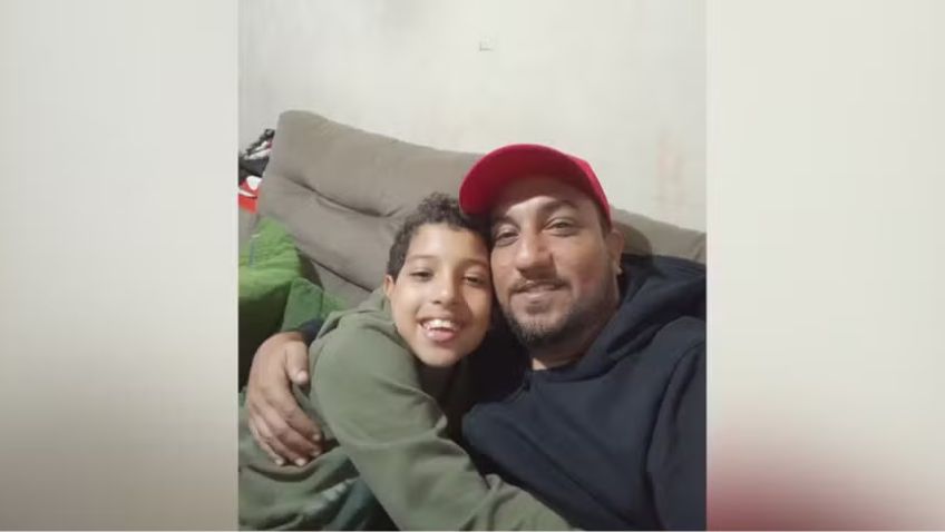 Menino de 12 anos morre após ser baleado dentro de condomínio no Rio