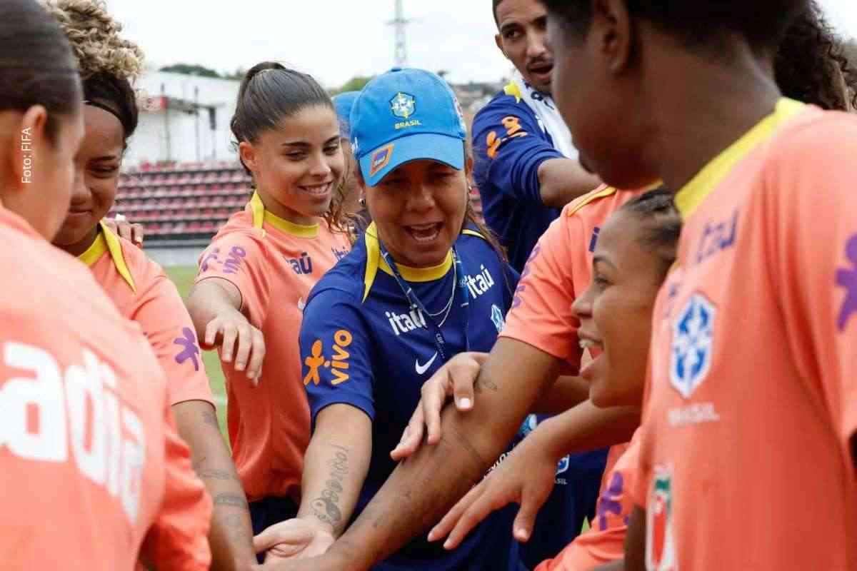 Camilla Orlando projeta Brasil Sub-20 ofensivo na Copa do Mundo Feminina 2026 e destaca foco no desenvolvimento para a Seleção principal