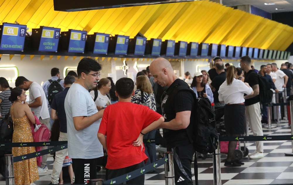 Aeroporto de Congonhas cancela voos após chuvas fortes atingirem SP