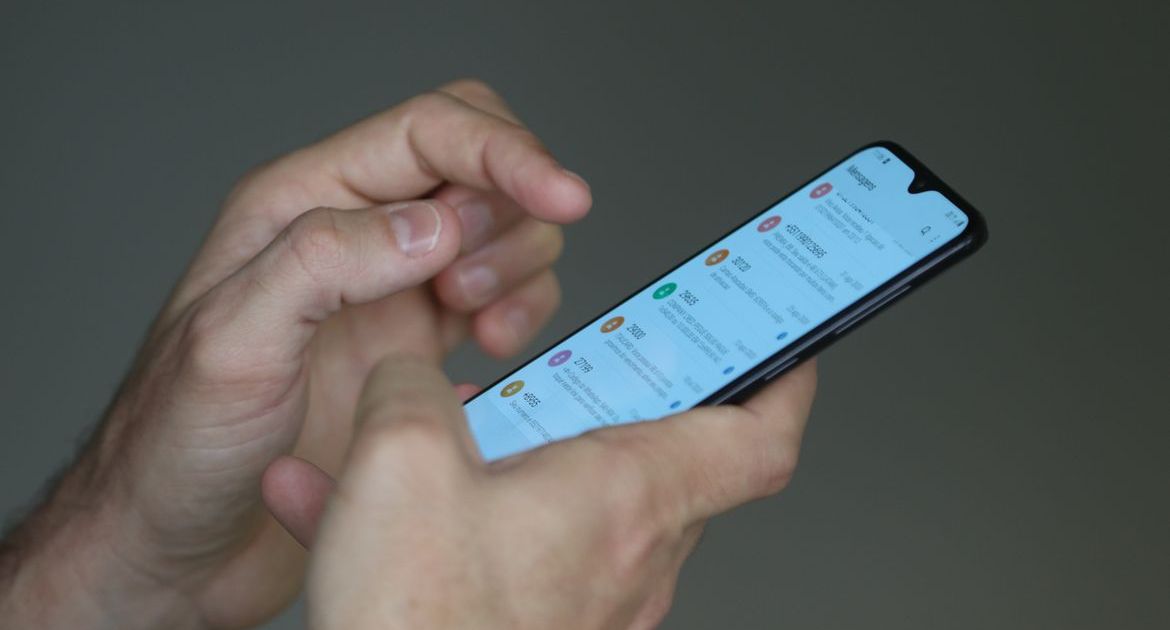 Anatel exigirá reconhecimento facial para ativar ou manter linhas de celular