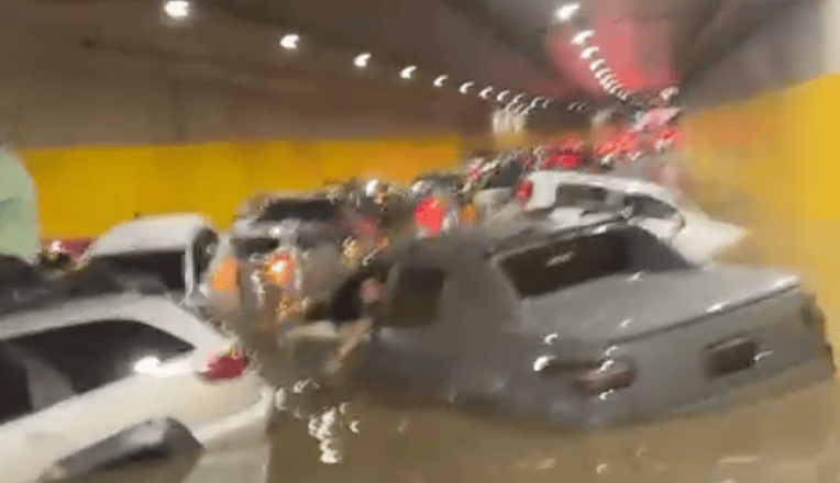 São Paulo registra alagamentos após chuva forte; veja vídeos